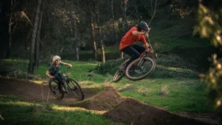 Specialized Butcher Grid Trail 2Bliss T9 29 X 2.3 - Soil Searching/Tan -Spin And Ride 6 541