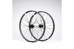 Crankbrothers Crank Brothers Synthesis Enduro 11 I9 Hydra Hub Carbon 29er+ Wheelset -Spin And Ride 6432 1