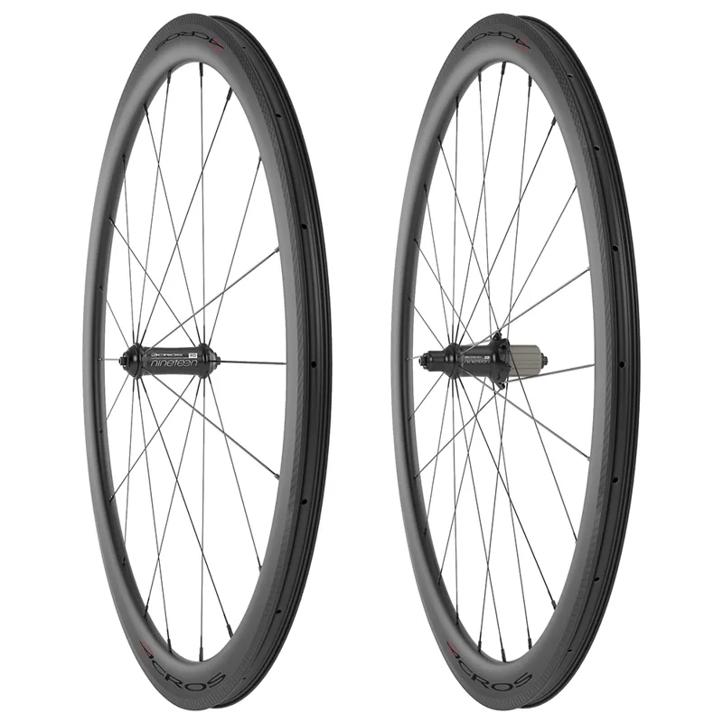 Acros Road Race Carbon Wheelset - 9x100 X 10x135 - Black 1 Acros Road Race Carbon Wheelset - 9x100 X 10x135 - Black