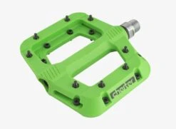 Race Face Chester Flat MTB Pedals - Blue -Spin And Ride PD20CHEGRN 1 3 2