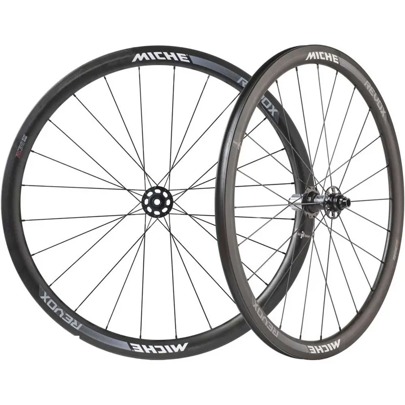 MICHE Revox RC BT Disc Centrelock Road Wheelset - Black 1 MICHE Revox RC BT Disc Centrelock Road Wheelset - Black
